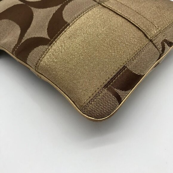 Coach Brown Signature Canvas Swingpack Crossbody 40758 - Picture 8 of 11